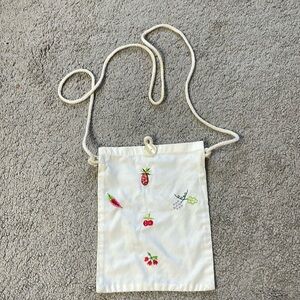 Vintage White Fruit Thin Cloth Shoulder Bag